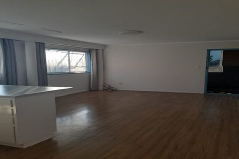 Photo of property in 45 Agincourt Street, Glenfield, Auckland, 0629