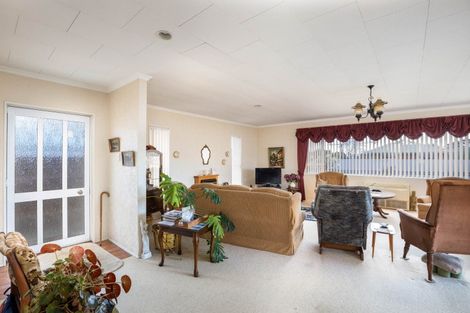 Photo of property in 103 Tukapa Street, Westown, New Plymouth, 4310