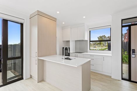 Photo of property in 66 Te Tihi Street, Wiri, 2104