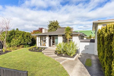 Photo of property in 55 Hawai Street, Two Mile Bay, Taupo, 3330