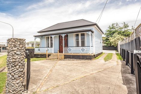 Photo of property in 65 Carlton Avenue, Gonville, Whanganui, 4501