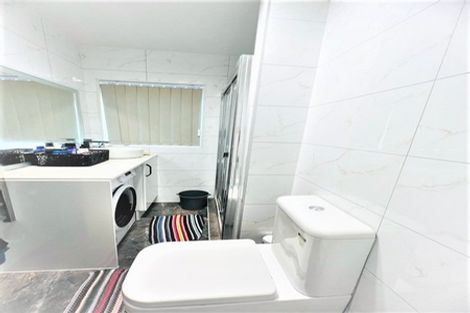 Photo of property in 4 Cahir Place, Flat Bush, Auckland, 2019