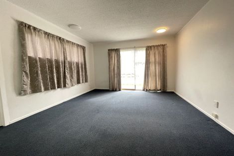 Photo of property in 37 Miro Street, New Lynn, Auckland, 0600