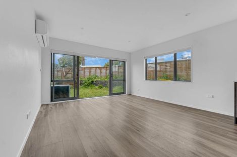Photo of property in 99a Mahia Road, Wattle Downs, Auckland, 2103