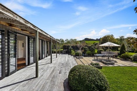 Photo of property in 2 Valley Road, Waitoki, Kaukapakapa, 0871