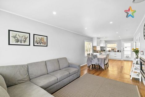 Photo of property in 69 Peel Place, Wainuiomata, Lower Hutt, 5014