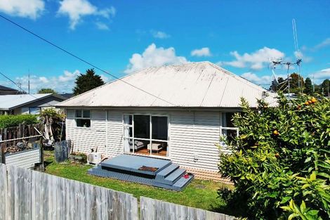Photo of property in 87 Massey Street, Frankton, Hamilton, 3204