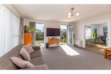 Photo of property in 97 Hay Street, Bromley, Christchurch, 8062