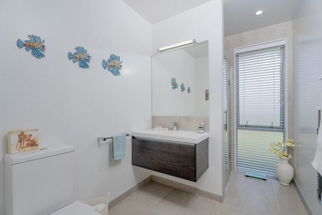 Photo of property in 105 Kupe Drive, Whitianga, 3510