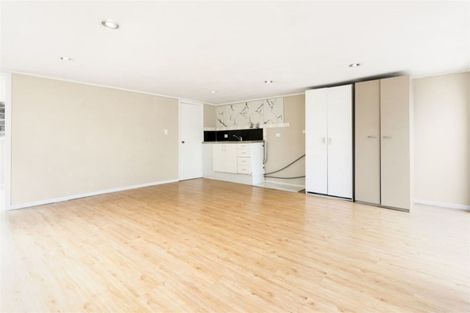 Photo of property in 14 Poto Street, Te Atatu South, Auckland, 0610
