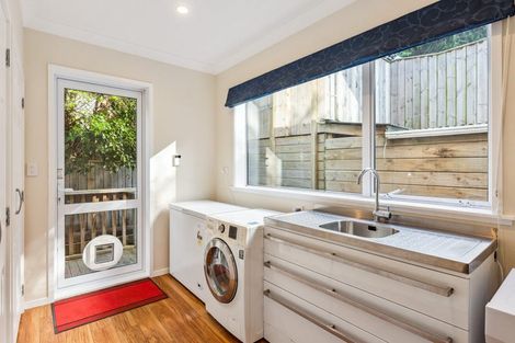Photo of property in 20 Dell Road, Raumati South, Paraparaumu, 5032