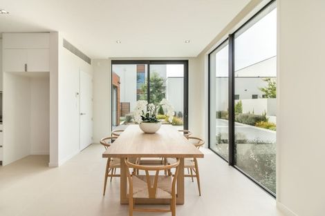Photo of property in 140b Glandovey Road, Strowan, Christchurch, 8052