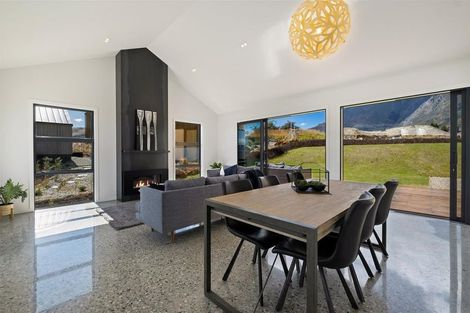 Photo of property in 46 Orford Drive, Jacks Point, Queenstown, 9371