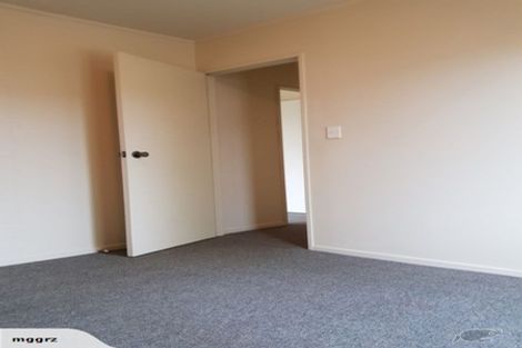 Photo of property in 32 Heathdale Crescent, Papakura, 2110