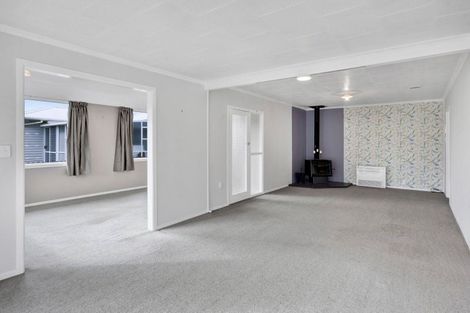 Photo of property in 4 Regan Street, Stratford, 4332