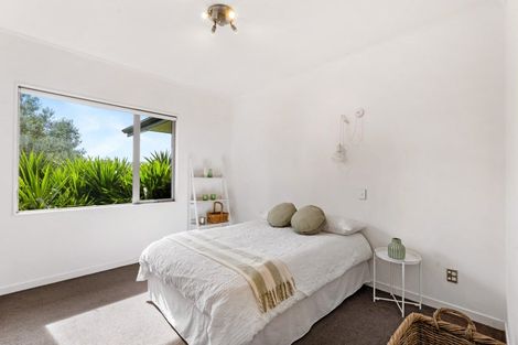 Photo of property in 30 Waipuka Road, Waimarama, Havelock North, 4294