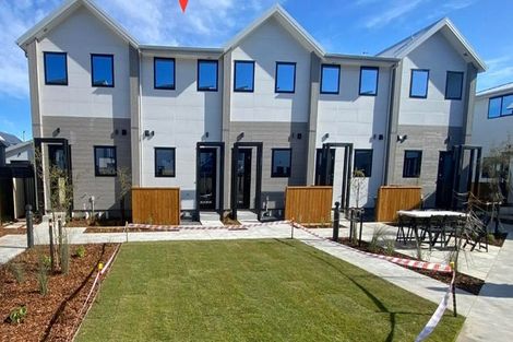 Photo of property in 10/231u Marine Parade, Seatoun, Wellington, 6022
