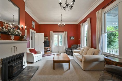 Photo of property in 1205a Karamu Road North, Mayfair, Hastings, 4122