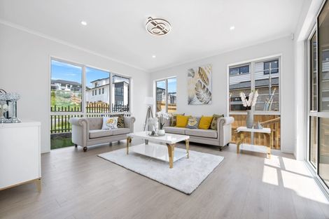 Photo of property in 46 Elevation Street, Flat Bush, Auckland, 2019