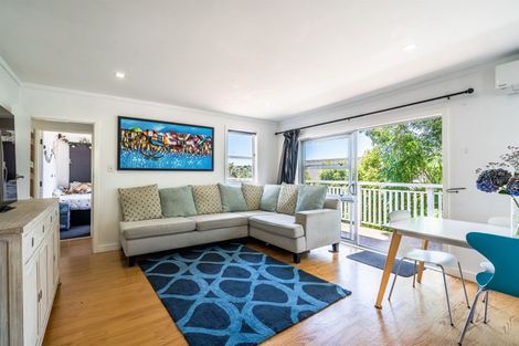 Photo of property in 8 Castleton Street, Birkdale, Auckland, 0626