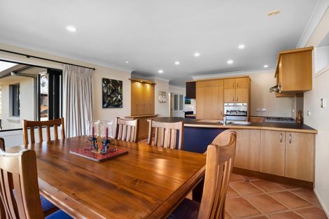 Photo of property in 145 Oceanview Road, Mount Maunganui, 3116
