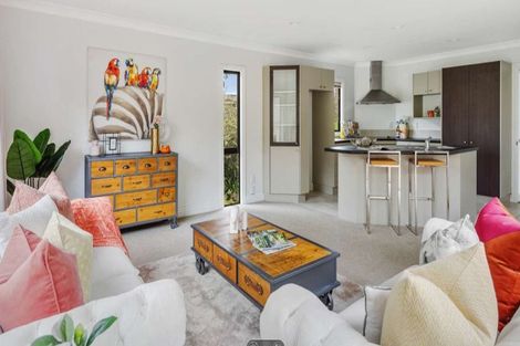 Photo of property in 29 Manu Place, Pinehill, Auckland, 0632