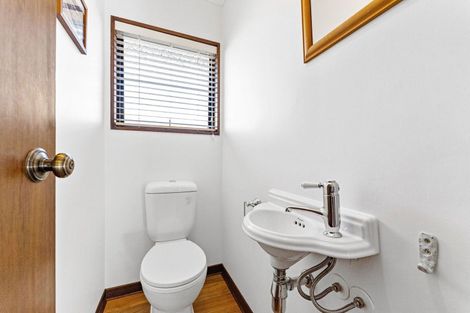 Photo of property in 11c Golf Road, Mount Maunganui, 3116