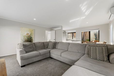 Photo of property in 31b Lyn Grove, Papamoa Beach, Papamoa, 3118