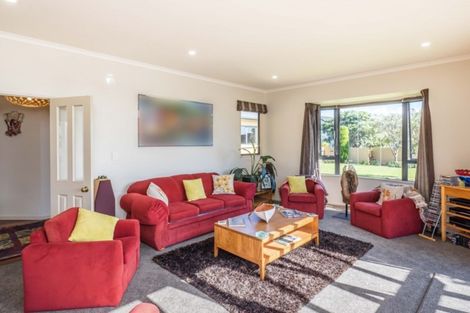 Photo of property in 3 Millennium Hill, Paraparaumu, 5032