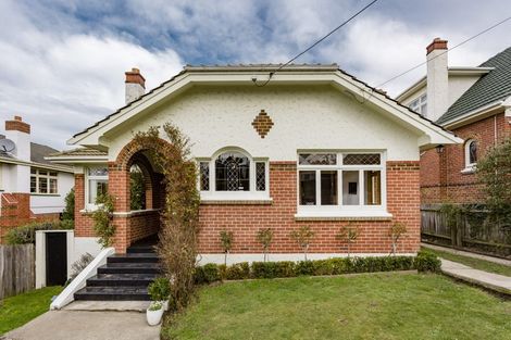 Photo of property in 9 Ross Street, Roslyn, Dunedin, 9010