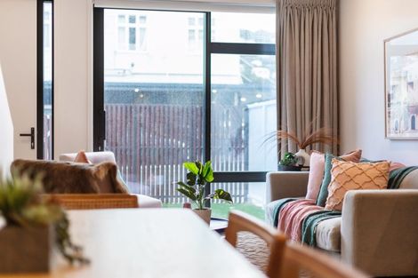 Photo of property in 149u1 Onepu Road, Lyall Bay, Wellington, 6022