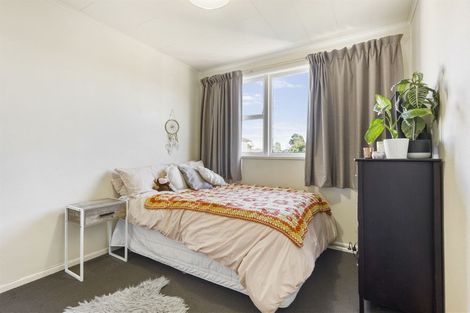 Photo of property in 37 Minaret Drive, Bucklands Beach, Auckland, 2014