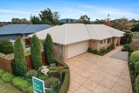 Photo of property in 10 Ropley Street, Amberley, 7410