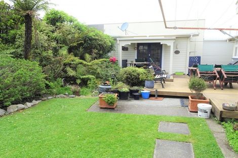Photo of property in 20 Hamilton Street, Hokitika, 7810