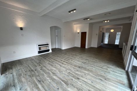 Photo of property in 10 Karina Terrace, Roslyn, Palmerston North, 4414