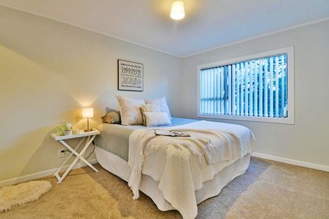 Photo of property in 1/15 Secretariat Place, Randwick Park, Auckland, 2105