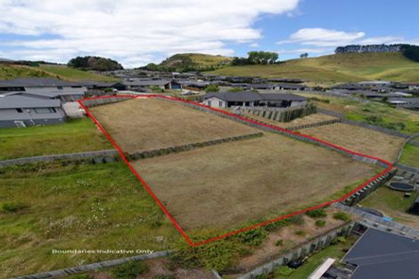 Photo of property in 41 Moira Close, Welcome Bay, Tauranga, 3175