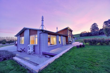 Photo of property in 62 Bowmar Road, Waimumu, Gore, 9774