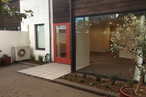 Photo of property in 3/44 Peterborough Street, Christchurch Central, Christchurch, 8013