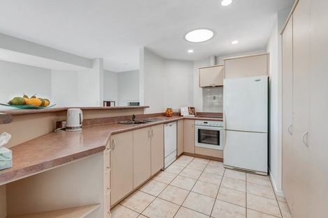 Photo of property in 19 Palmgreen Court, Stanmore Bay, Whangaparaoa, 0932