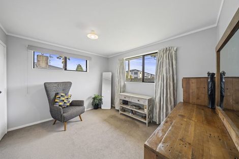 Photo of property in 143 Clevedon Road, Papakura, 2110