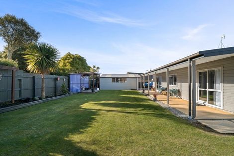 Photo of property in 122 Henry Street, Waikouaiti, 9510