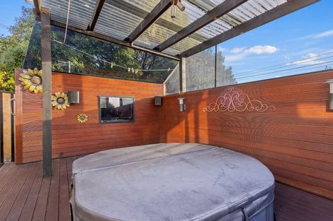 Photo of property in 2 Whaka Terrace, Huntsbury, Christchurch, 8022