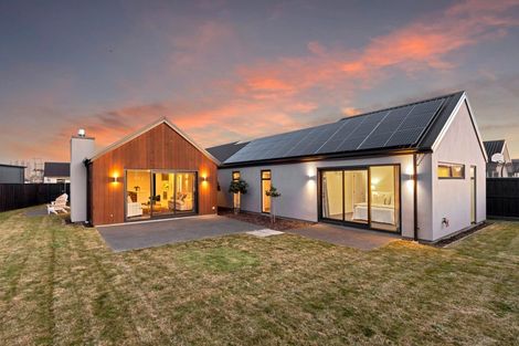 Photo of property in 16 Eleanor Lane, Casebrook, Christchurch, 8051