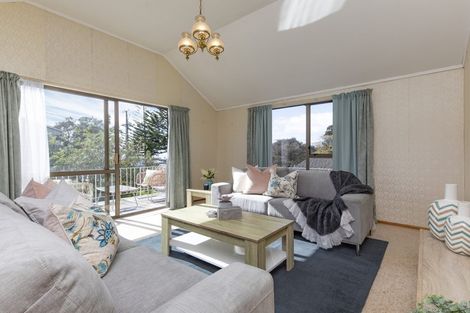 Photo of property in 151 Sandspit Road, Shelly Park, Auckland, 2014