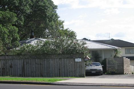 Photo of property in 163a Golf Road, Titirangi, Auckland, 0604