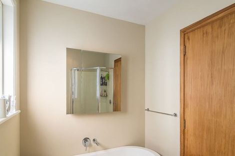 Photo of property in 88 Ngaio Road, Waikanae, 5036