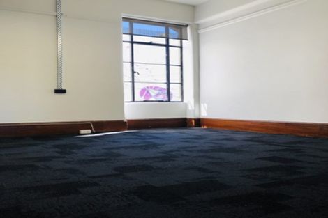 Photo of property in 1 Egmont Street, Hawera, 4610