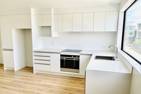 Photo of property in 11 Marumaru Lane, Manurewa, Auckland, 2102