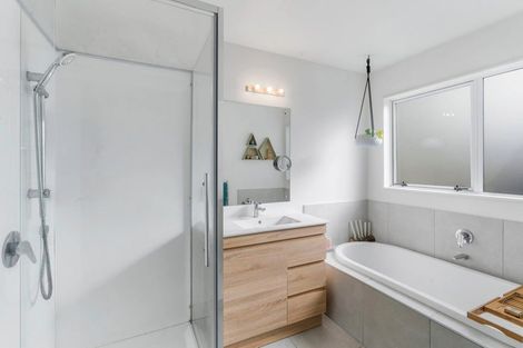 Photo of property in 142 Petrie Street, Richmond, Christchurch, 8013